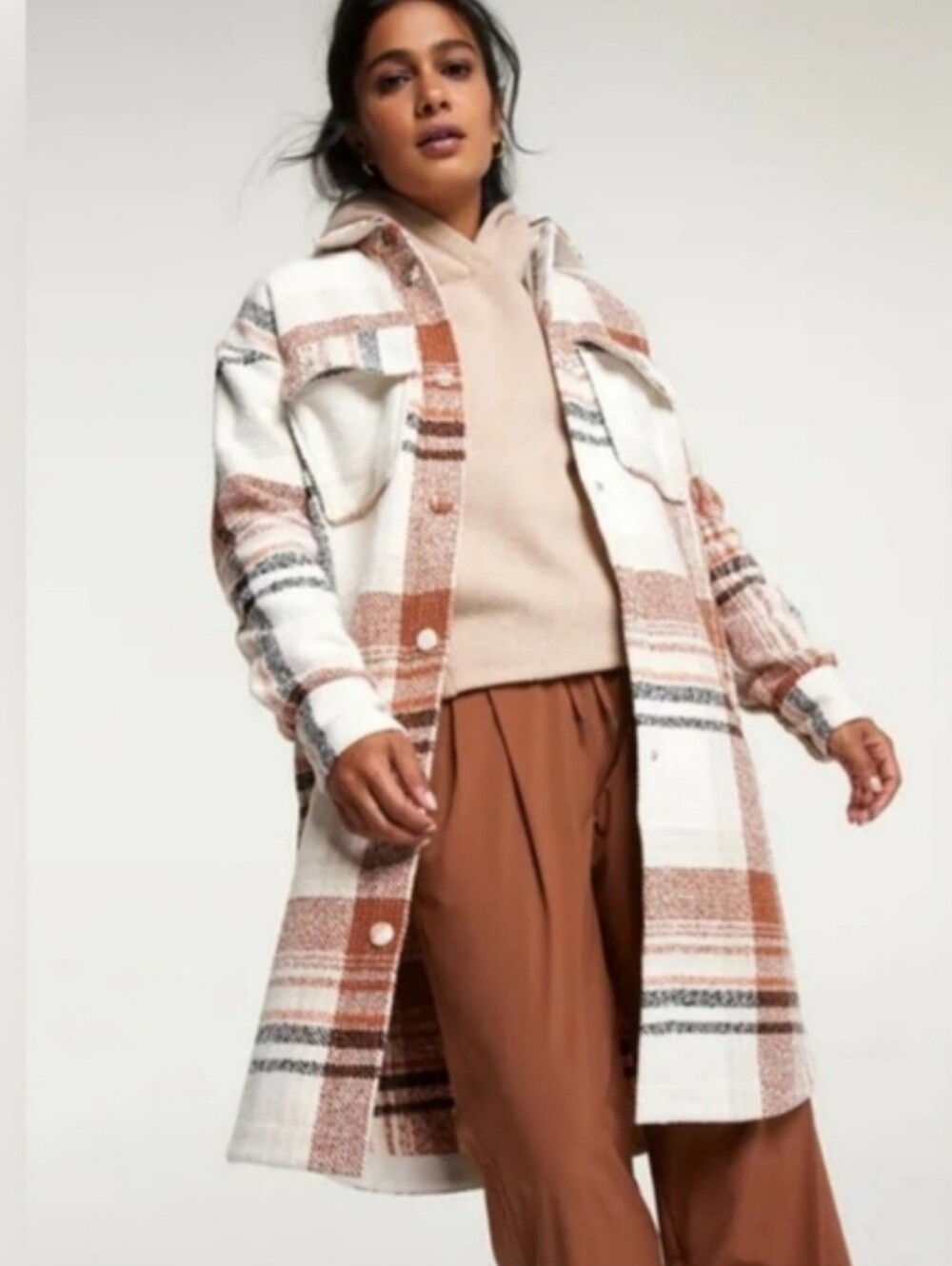 Calia By Carrie Underwood Women’s Long Plaid Shacket Coat in Cream and Brown